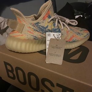 Yeezy AUTHENTIC NEVER BEEN WORN